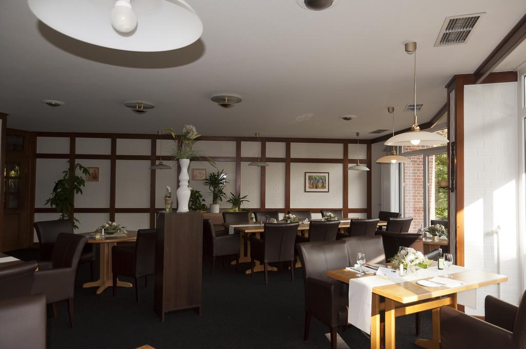 Hotel Haus Deutsch Krone Bad Essen Buitenkant foto